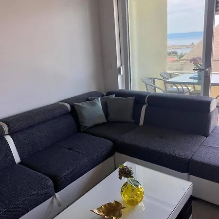 Lägenhet Modern With Garage