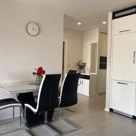 Appartement Modern With Garage *