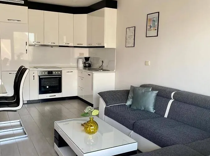 Appartement Modern With Garage *