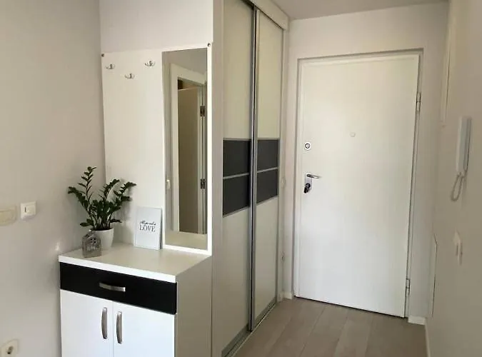 Modern With Garage * Makarska